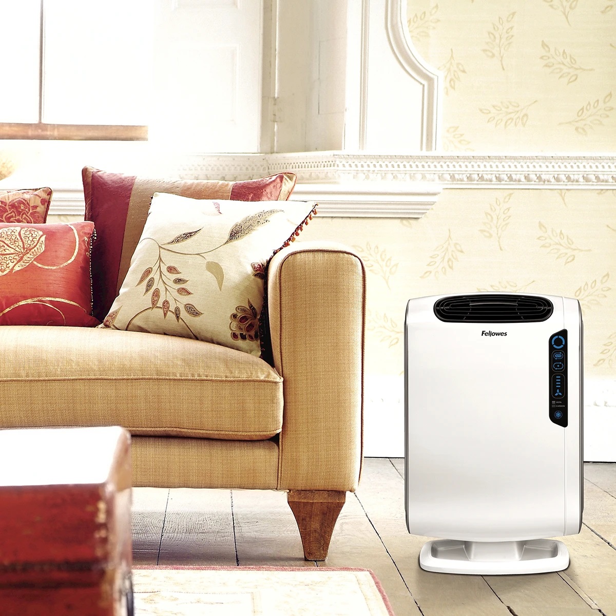 aeramax-dx55-air-purifier-lifestyle-1