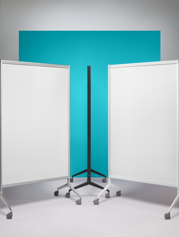 mampara-de-pizarra-blanca-magnetica-con-ruedas-ten-limit-800x800_CJwM9aV