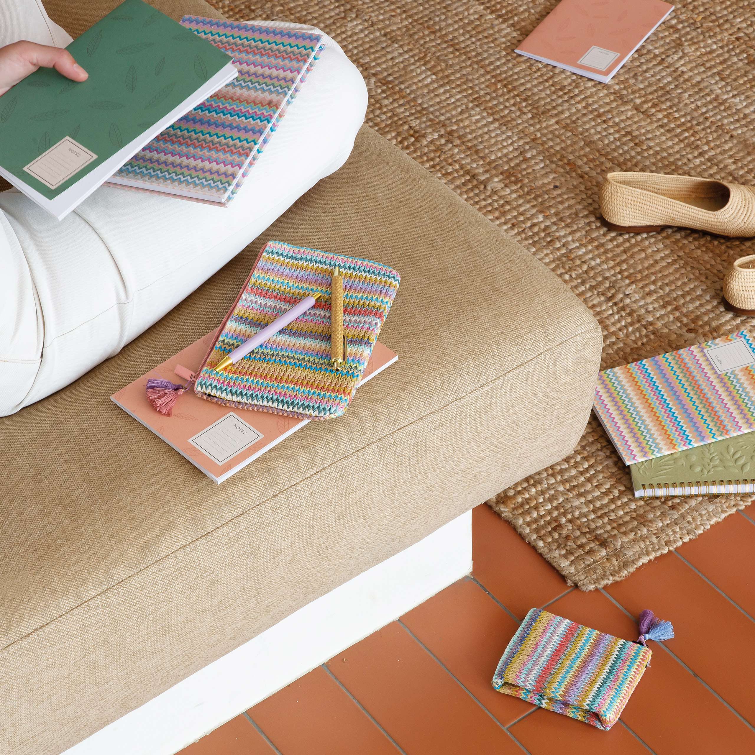 5fff98bdeddddc75f2691b53f1089430202f8046_MR16728_03